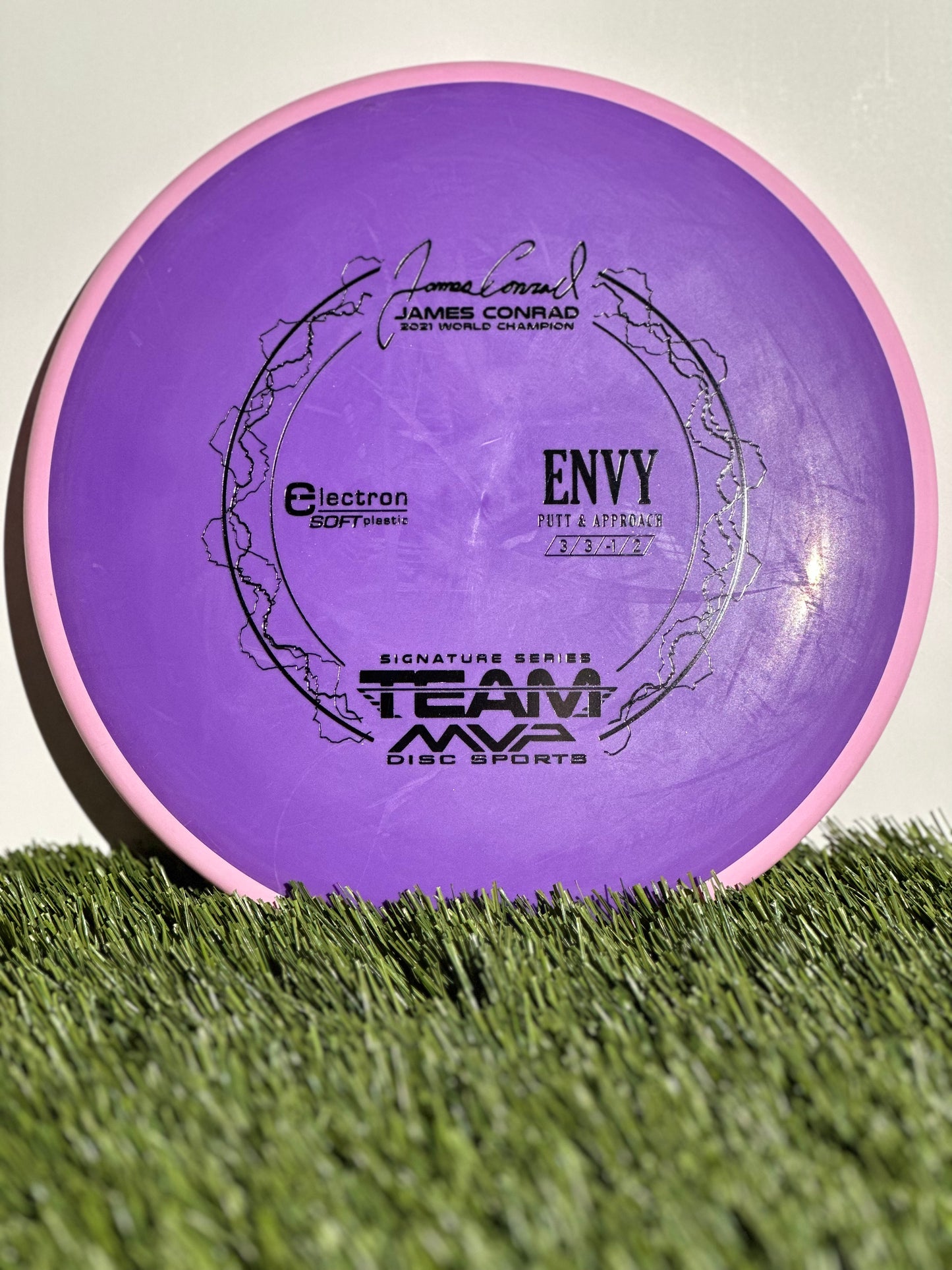 Axiom Electron Soft Envy