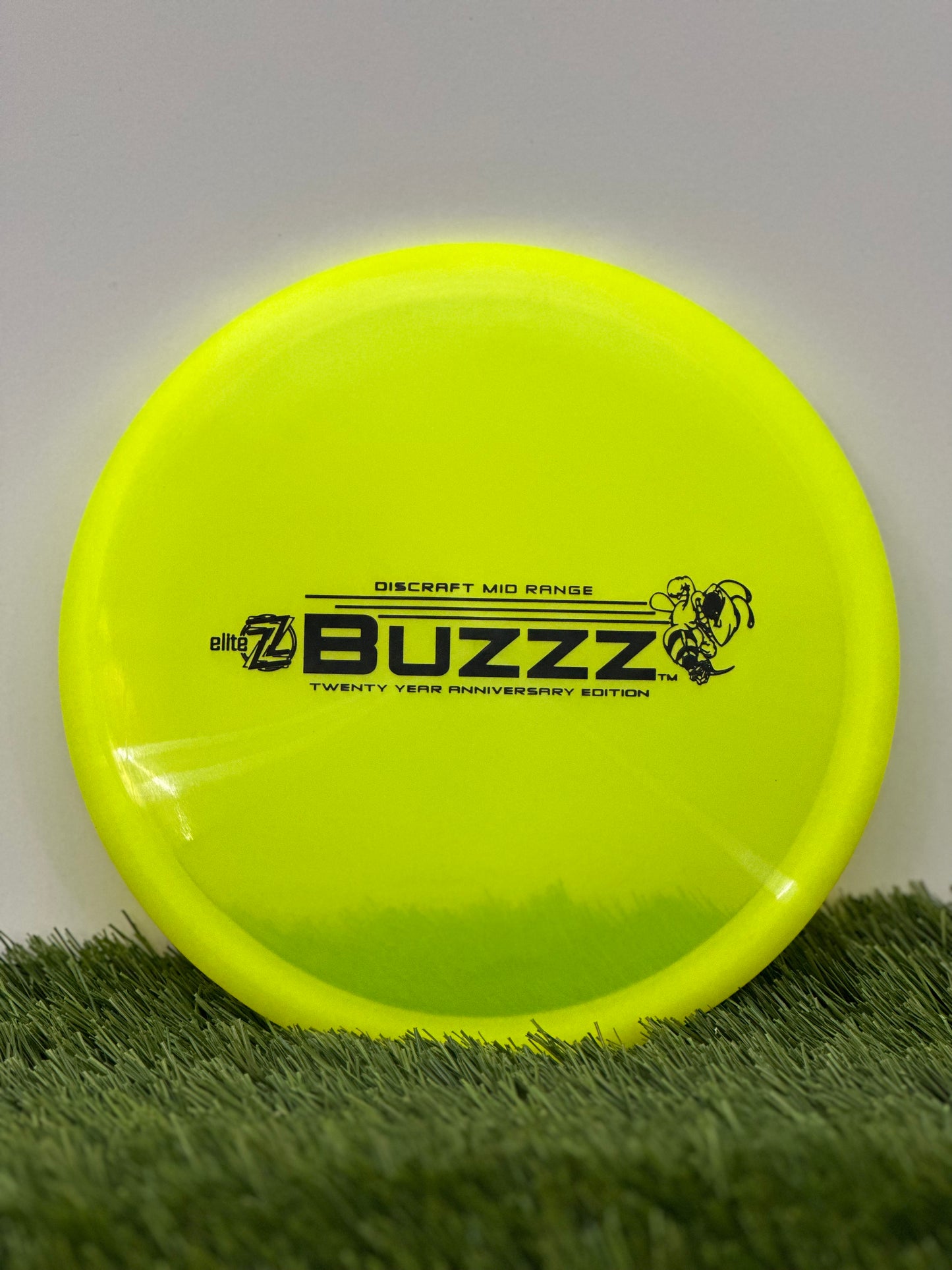 Discraft Elite Z Twenty Year Buzzz